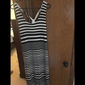 Banana Republic striped blue/white maxi. Size small, pet free, smoke free home.